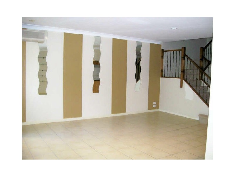56/85 Palm Meadows Drive, Carrara QLD 4211
