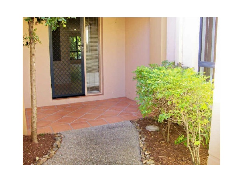 56/85 Palm Meadows Drive, Carrara QLD 4211