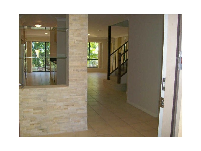 56/85 Palm Meadows Drive, Carrara QLD 4211