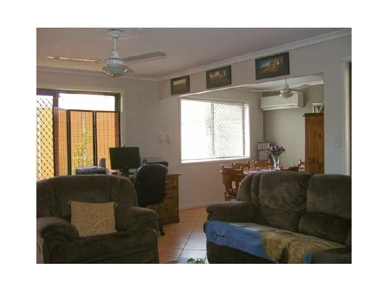 3/35A Frascott Avenue, Varsity Lakes QLD 4227