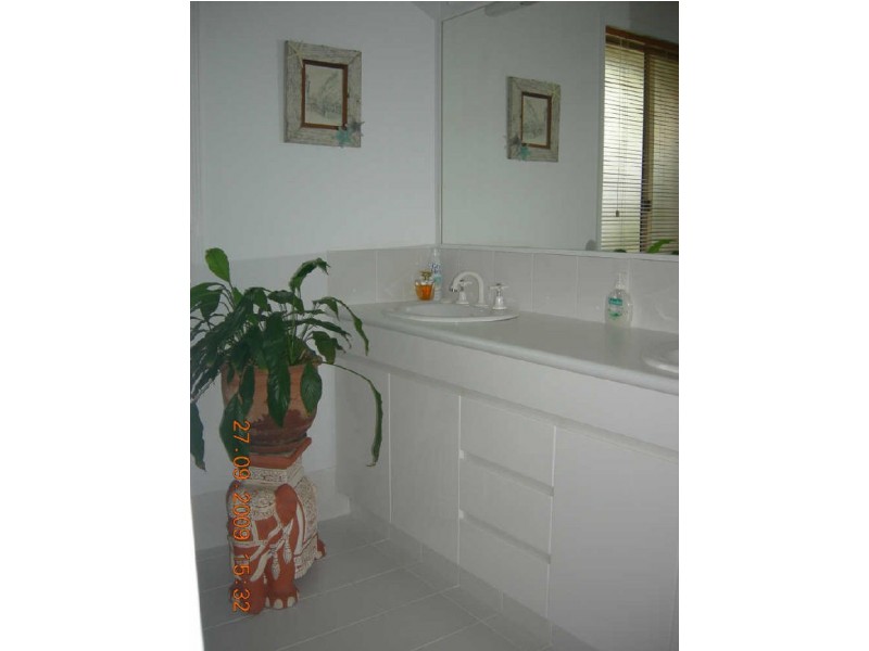 49/152 Palm Meadows Dr, Carrara QLD 4211