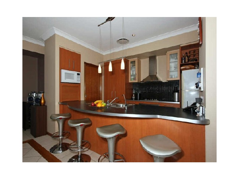 20 Palma Cr, Varsity Lakes QLD 4227