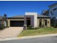 20 Palma Cr, Varsity Lakes QLD 4227