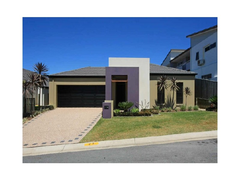 20 Palma Cr, Varsity Lakes QLD 4227
