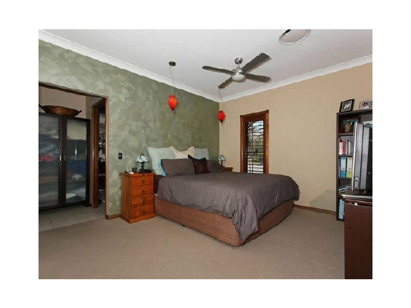 20 Palma Cr, Varsity Lakes QLD 4227
