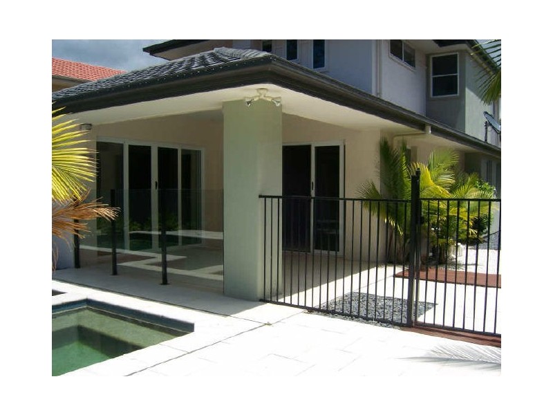 Robina QLD 4226