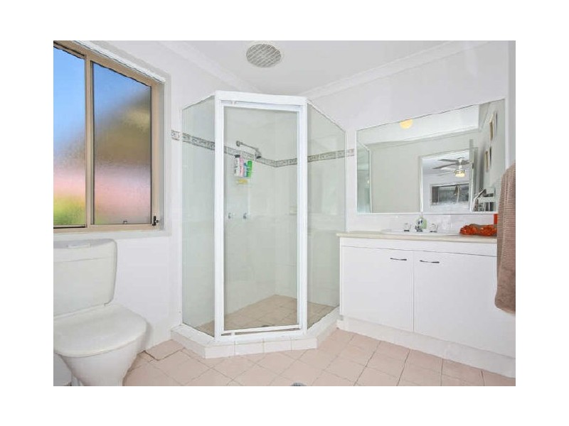 15 Bedford Crescent, Mudgeeraba QLD 4213