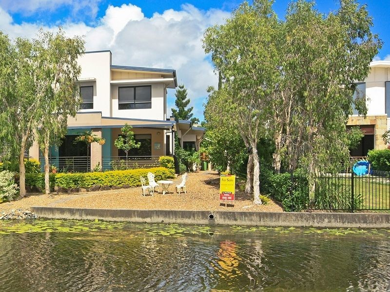 30 Riverwalk Avenue, Robina QLD 4226