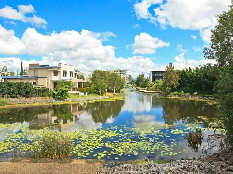 30 Riverwalk Avenue, Robina QLD 4226