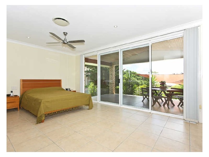 23 Longmorn Crescent, Merrimac QLD 4226