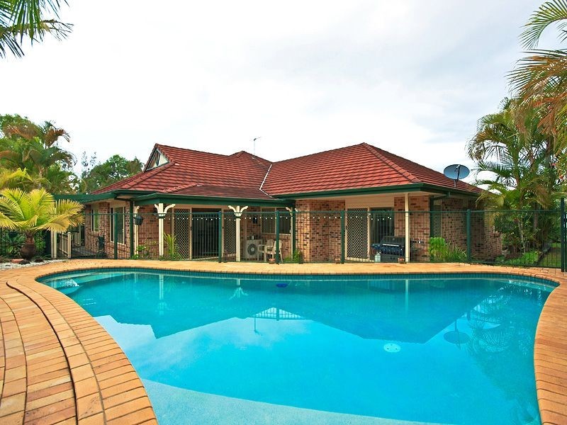 319 Ron Penhaligon Way, Robina QLD 4226