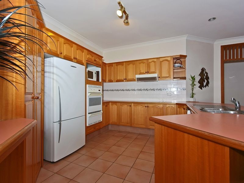 319 Ron Penhaligon Way, Robina QLD 4226