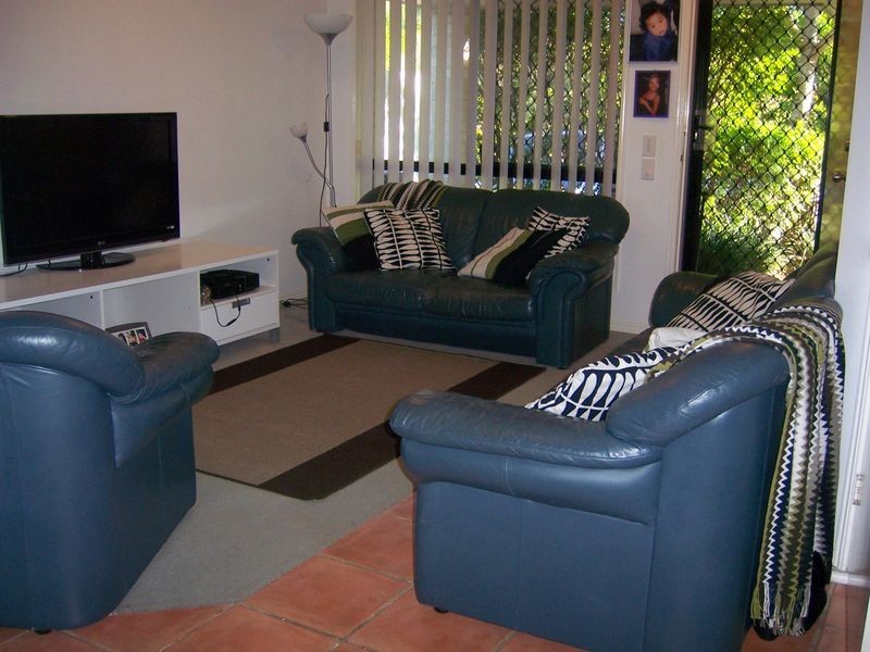 2/95 Gemvale Road, Mudgeeraba QLD 4213