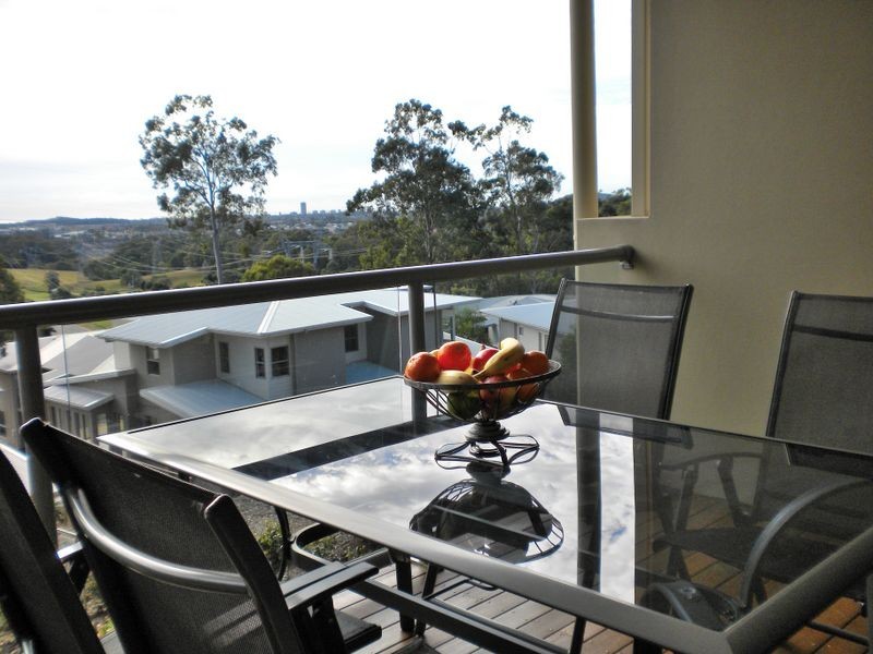 24/45 Lancashire Drive, Mudgeeraba QLD 4213