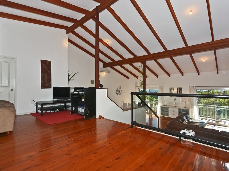 19 Broadview Place, Robina QLD 4226
