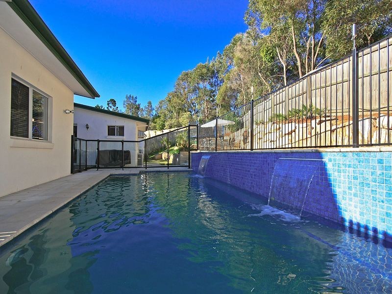 19 Broadview Place, Robina QLD 4226