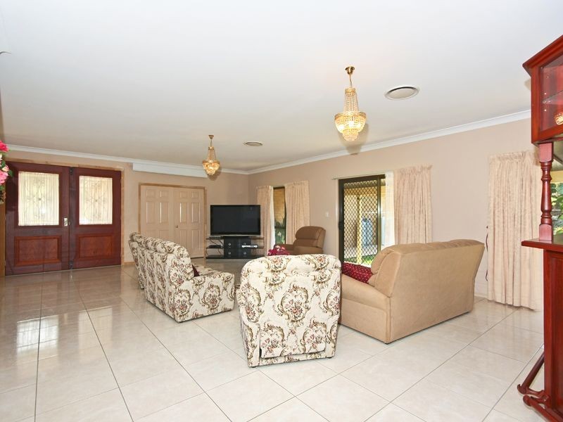 1 Imfeld Court, Tallai QLD 4213