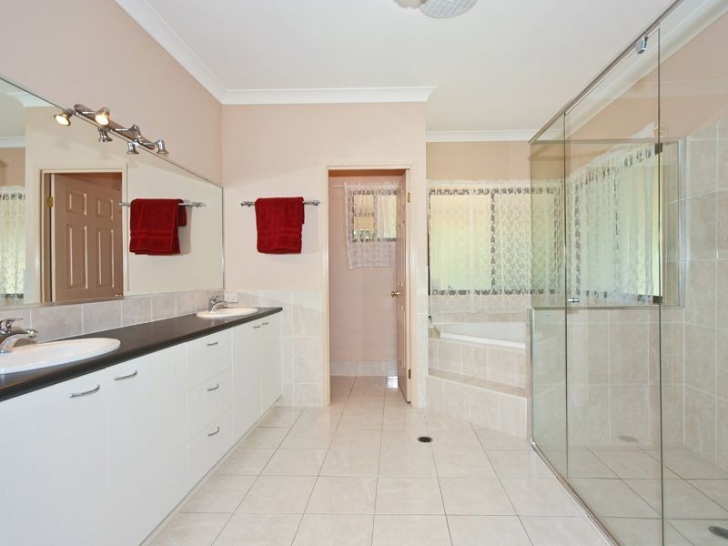 1 Imfeld Court, Tallai QLD 4213
