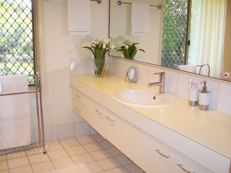 24 Killarney Ave, Robina QLD 4226