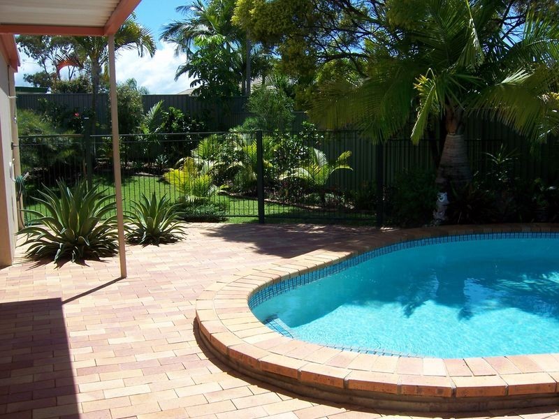 24 Killarney Ave, Robina QLD 4226