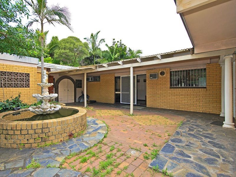 10 Bundall Road, Bundall QLD 4217