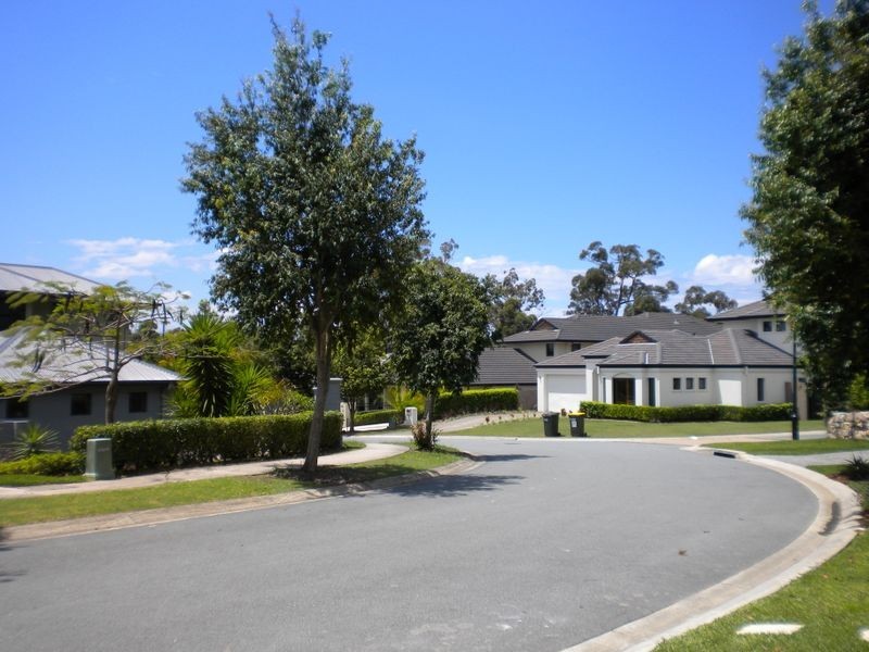 30 Great Southern Drive, Robina QLD 4226