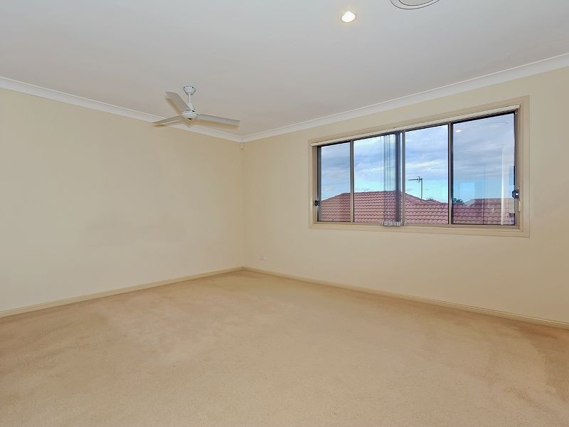 2/17 Majorca Crescent, Varsity Lakes QLD 4227
