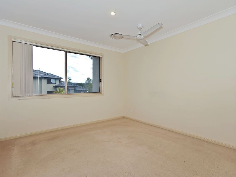 2/17 Majorca Crescent, Varsity Lakes QLD 4227