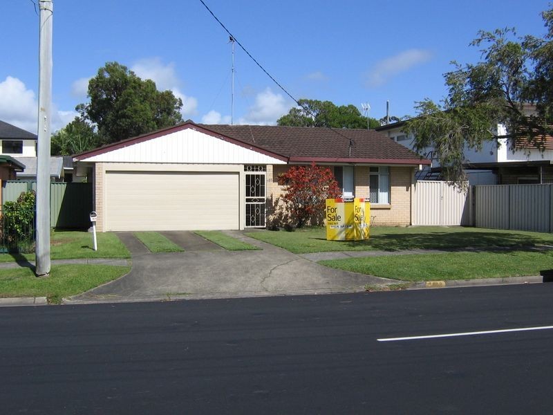 43 Central Street, Labrador QLD 4215