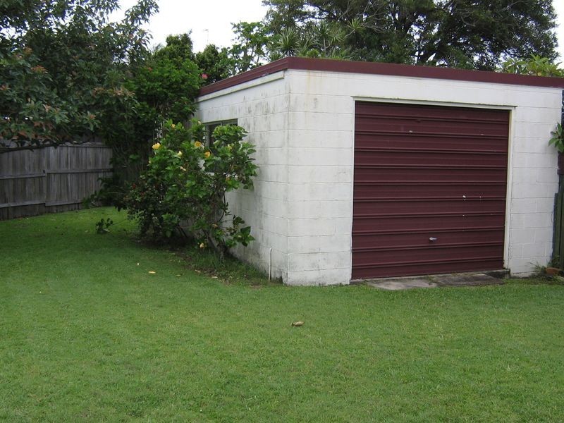 102 Muir Street, Labrador QLD 4215