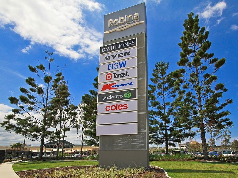 25 Prospect Court, Robina QLD 4226