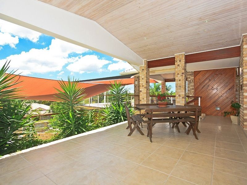 23 Longmorn Crescent, Merrimac QLD 4226