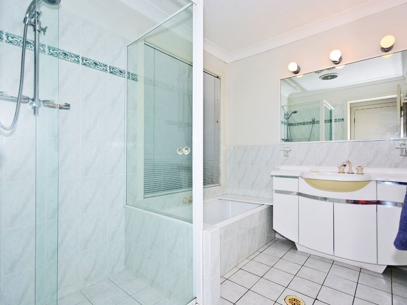 23 Longmorn Crescent, Merrimac QLD 4226