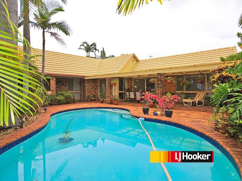 23 Pinnacle Court, Robina QLD 4226