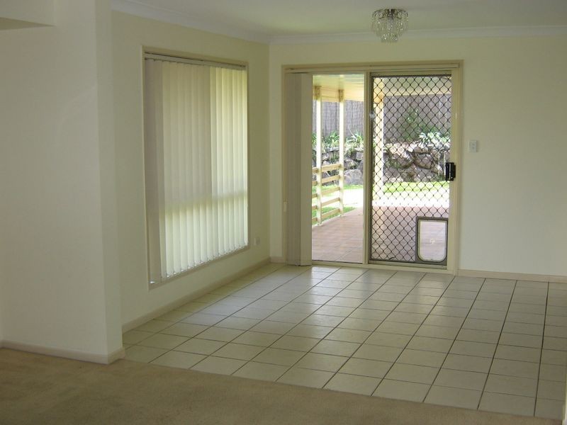 5 Madeline Street, Mudgeeraba QLD 4213