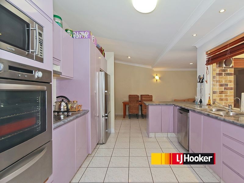 10 Maidstone Place, Robina QLD 4226