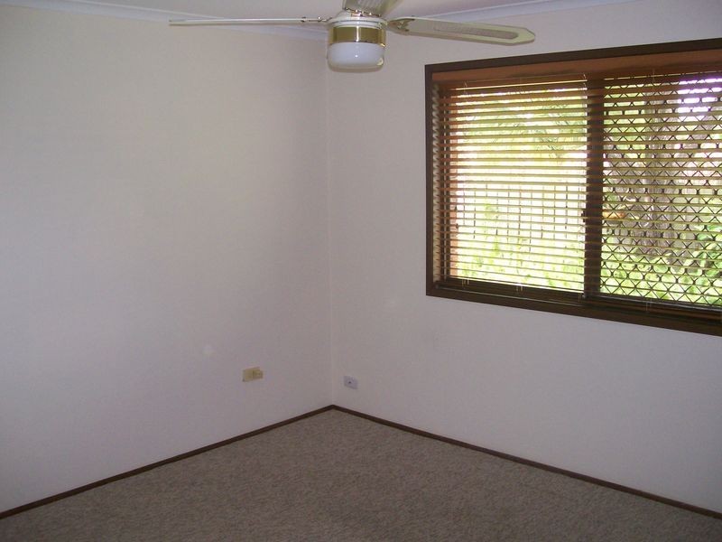 37/250 Ron Penhaligon Way, Robina QLD 4226