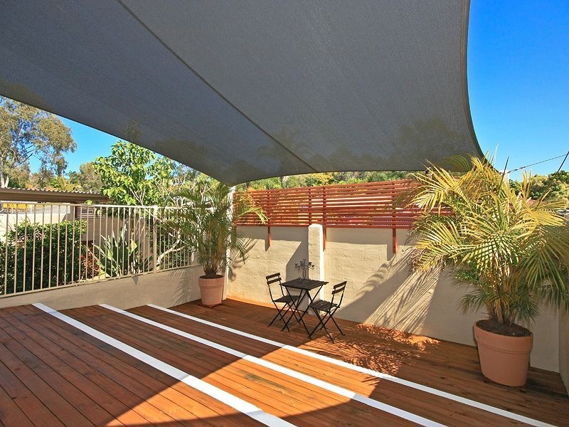 2 Kingsgrove Street, Robina QLD 4226