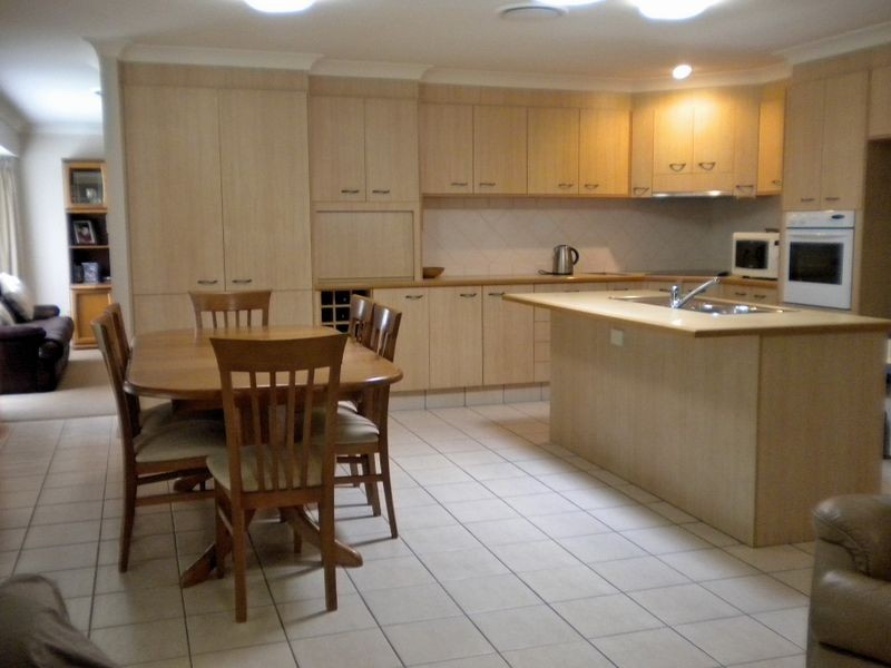 37 Gordonia Drive, Reedy Creek QLD 4227