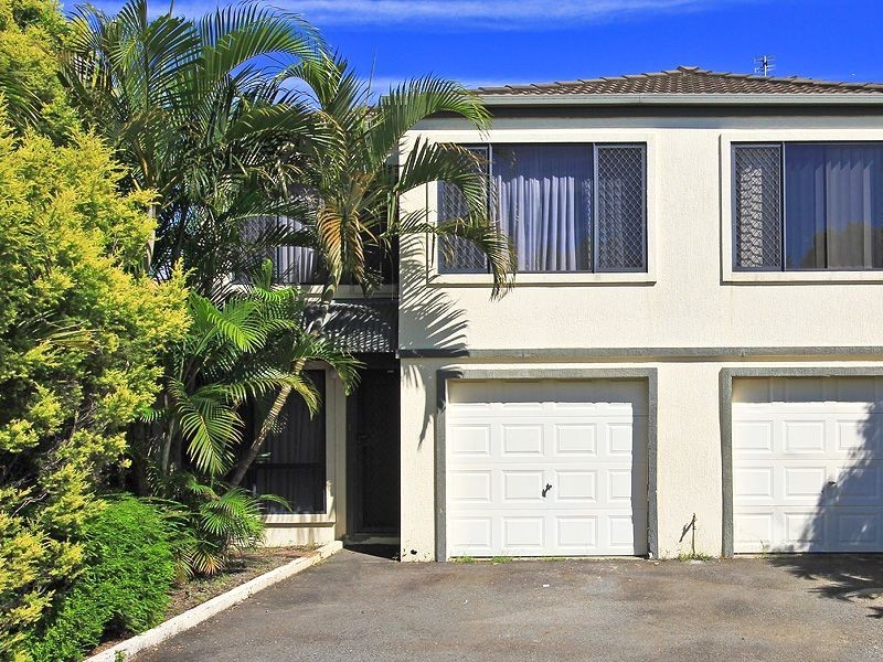 1/6-8 Warbler Parade, Varsity Lakes QLD 4227