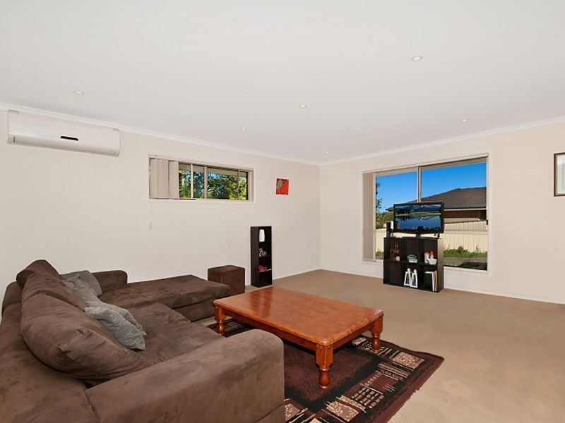 24 Crelga Court, Merrimac QLD 4226