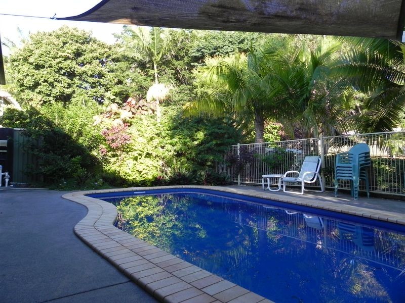 15 Woolmere Street, Carrara QLD 4211