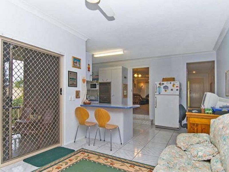 15 Woolmere Street, Carrara QLD 4211