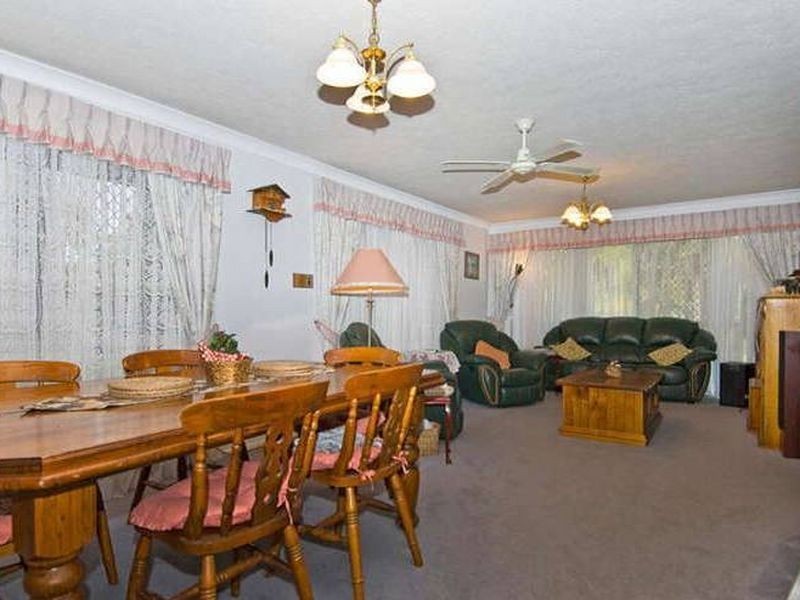 15 Woolmere Street, Carrara QLD 4211