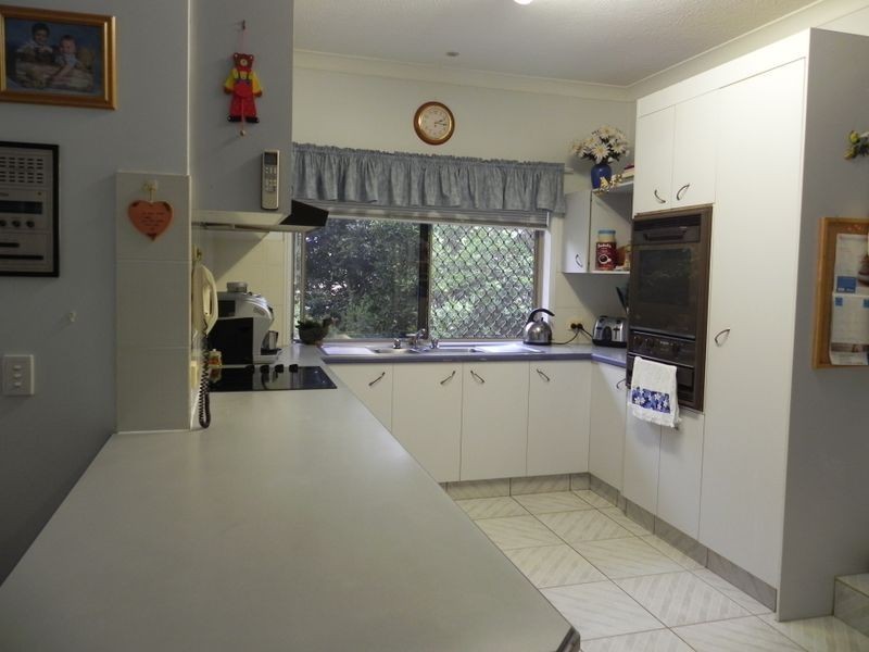 15 Woolmere Street, Carrara QLD 4211