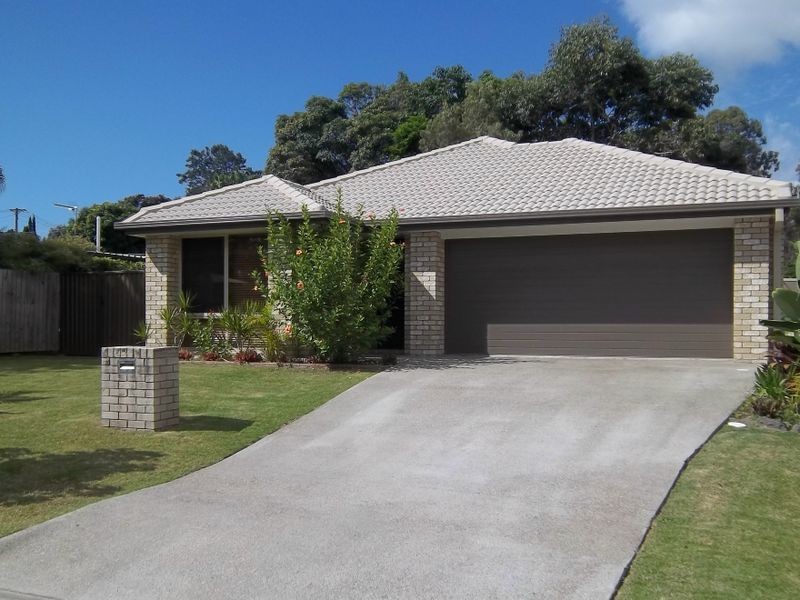 27 Marks Drive, Varsity Lakes QLD 4227