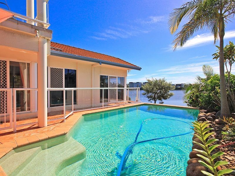 19 Washington Court, Varsity Lakes QLD 4227