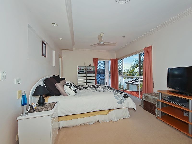 19 Washington Court, Varsity Lakes QLD 4227