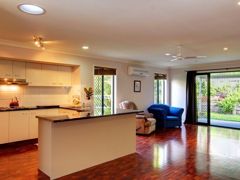 72/2 Langport Parade, Mudgeeraba QLD 4213