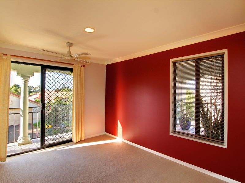 72/2 Langport Parade, Mudgeeraba QLD 4213